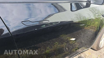 2022 Tesla Model Y Long Range - miniatura 32