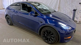 2022 Tesla Model Y Long Range - miniatura 3