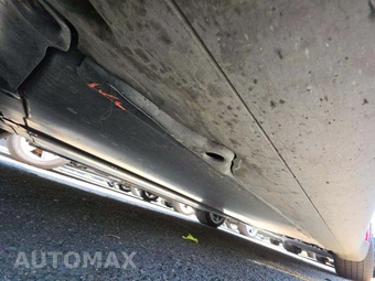 2022 Tesla Model Y Long Range - miniatura 7