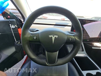 2022 Tesla Model Y Long Range – miniatura 10