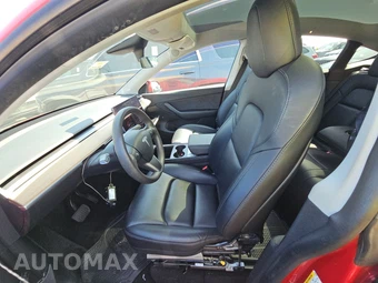 2022 Tesla Model Y Long Range – miniatura 7