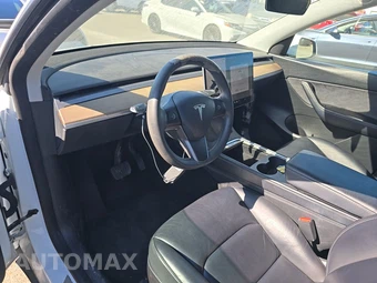 2022 Tesla Model Y Long Range - miniatura 11
