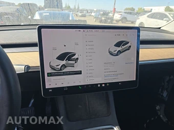 2022 Tesla Model Y Long Range - miniatura 12