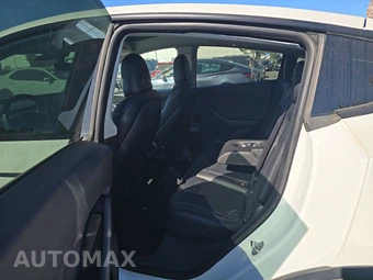2022 Tesla Model Y Long Range - miniatura 13