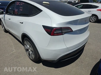 2022 Tesla Model Y Long Range - miniatura 6