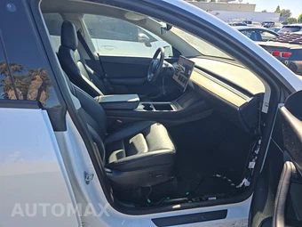 2022 Tesla Model Y Long Range - miniatura 8