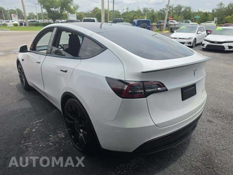 2022 Tesla Model Y Performance - miniatura 2