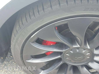 2022 Tesla Model Y Performance - miniatura 22