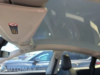 2022 Tesla Model Y Performance - miniatura 17
