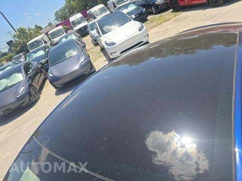 2022 Tesla Model Y Performance – miniatura 13