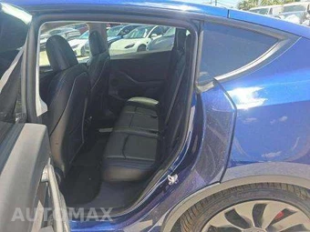 2022 Tesla Model Y Performance – miniatura 14