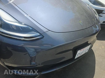 2022 Tesla Model Y Performance - miniatura 2