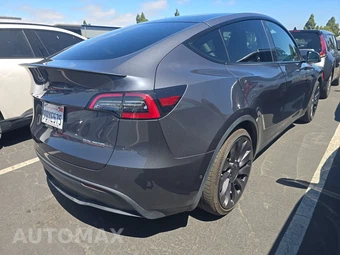 2022 Tesla Model Y Performance - miniatura 4