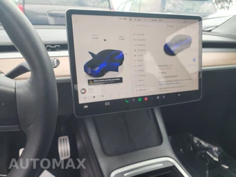 2022 Tesla Model Y Performance - miniatura 11