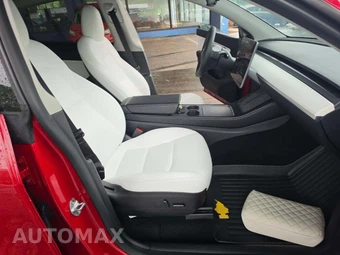 2022 Tesla Model Y Performance - miniatura 15
