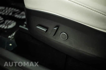 2022 Tesla Model Y Performance - miniatura 17