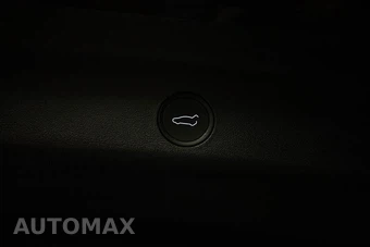2022 Tesla Model Y Performance - miniatura 8