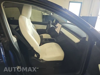 2022 Tesla Model Y Performance - miniatura 8