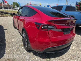 2022 Tesla Model Y Performance - miniatura 2