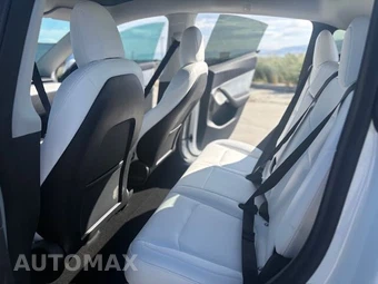 2022 Tesla Model Y Performance - miniatura 10