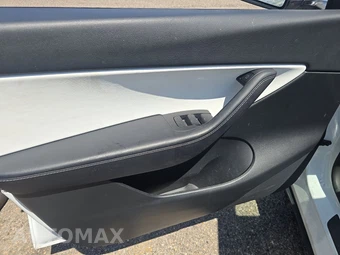 2022 Tesla Model Y Performance - miniatura 9