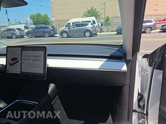 2022 Tesla Model Y Performance - miniatura 20