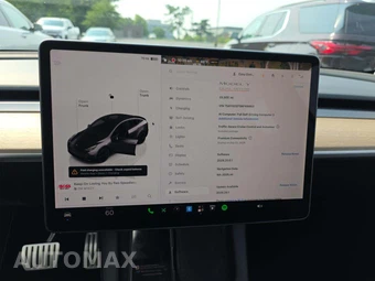2022 Tesla Model Y Performance - miniatura 10