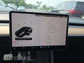 2022 Tesla Model Y Performance - miniatura 9