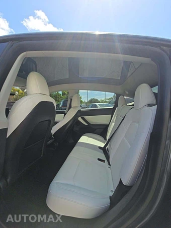 2022 Tesla Model Y Performance - miniatura 10