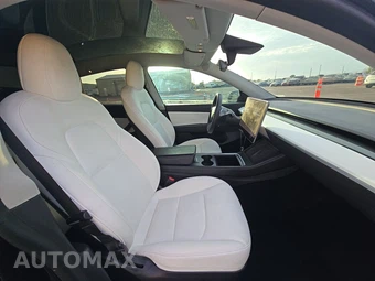 2022 Tesla Model Y Performance - miniatura 8