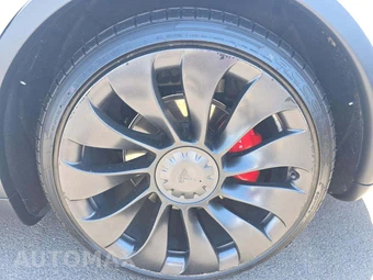 2022 Tesla Model Y Performance - miniatura 25