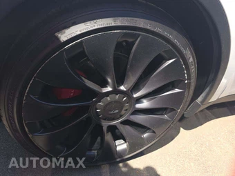 2022 Tesla Model Y Performance - miniatura 26