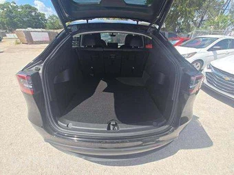 2022 Tesla Model Y Performance - miniatura 14