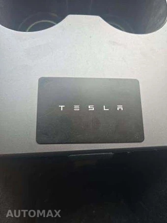 2022 Tesla Model Y Performance - miniatura 8