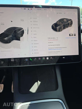 2022 Tesla Model Y Performance - miniatura 10
