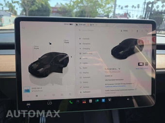 2022 Tesla Model Y Performance - miniatura 6