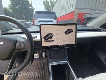 2022 Tesla Model Y Performance - miniatura 10