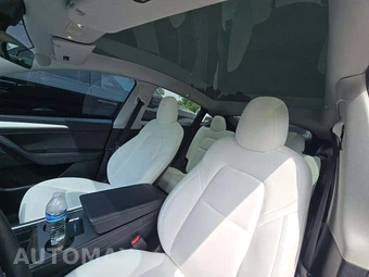 2022 Tesla Model Y Performance - miniatura 11