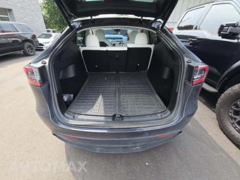 2022 Tesla Model Y Performance - miniatura 14