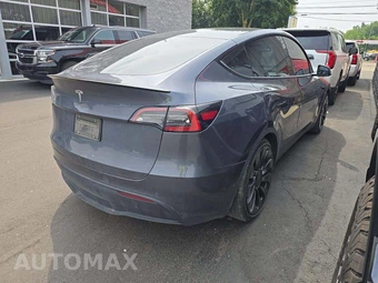 2022 Tesla Model Y Performance - miniatura 3