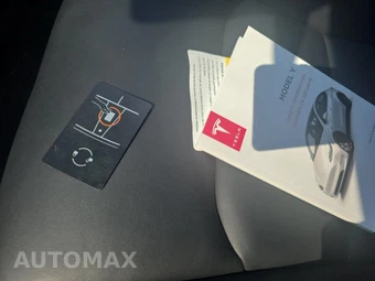2022 Tesla Model Y Performance - miniatura 26