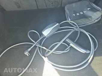 2022 Tesla Model Y Performance - miniatura 28