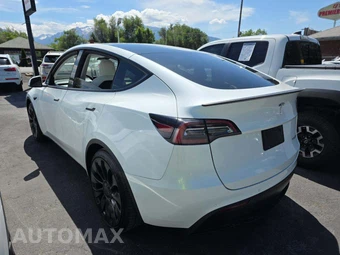 2022 Tesla Model Y Performance - miniatura 2