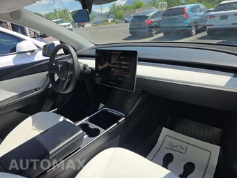 2022 Tesla Model Y Performance - miniatura 20