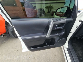 2022 Toyota 4Runner Limited - miniatura 9
