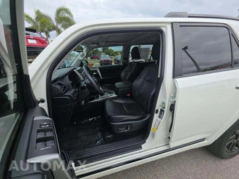 2022 Toyota 4Runner Limited - miniatura 6