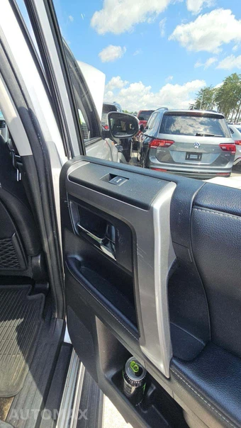 2022 Toyota 4Runner Limited - miniatura 31