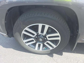 2022 Toyota 4Runner Limited - miniatura 19