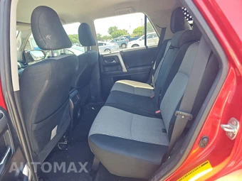 2022 Toyota 4Runner SR5 – miniatura 13