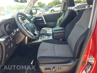 2022 Toyota 4Runner SR5 – miniatura 7